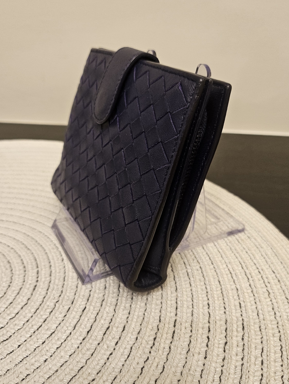 Bottega Veneta Intrecciato Leather Wallet w/ Zip Coin Dark Purple - Picture 4 of 10